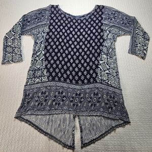 3/4 sleeve hi-low Tunic Size Medium